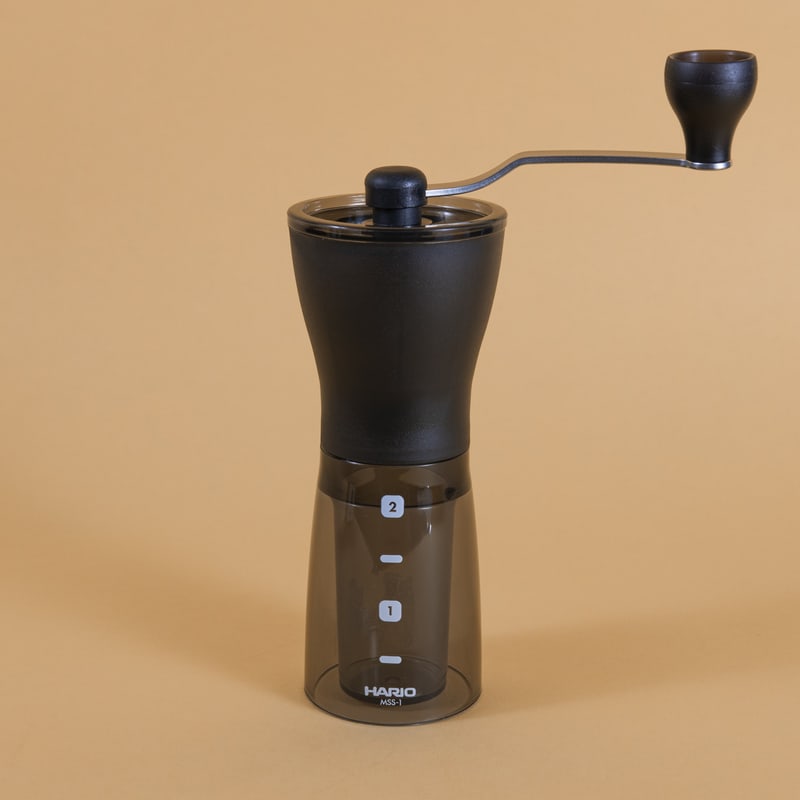 Moedor de café manual Hario Mini-Slim Plus com mós de cerâmica